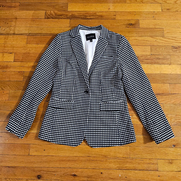 Banana Republic Jackets & Blazers - Banana Republic Black White Gingham Blazer Size 4